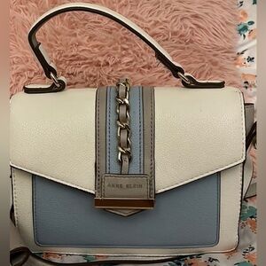 Perfect crossbody purse